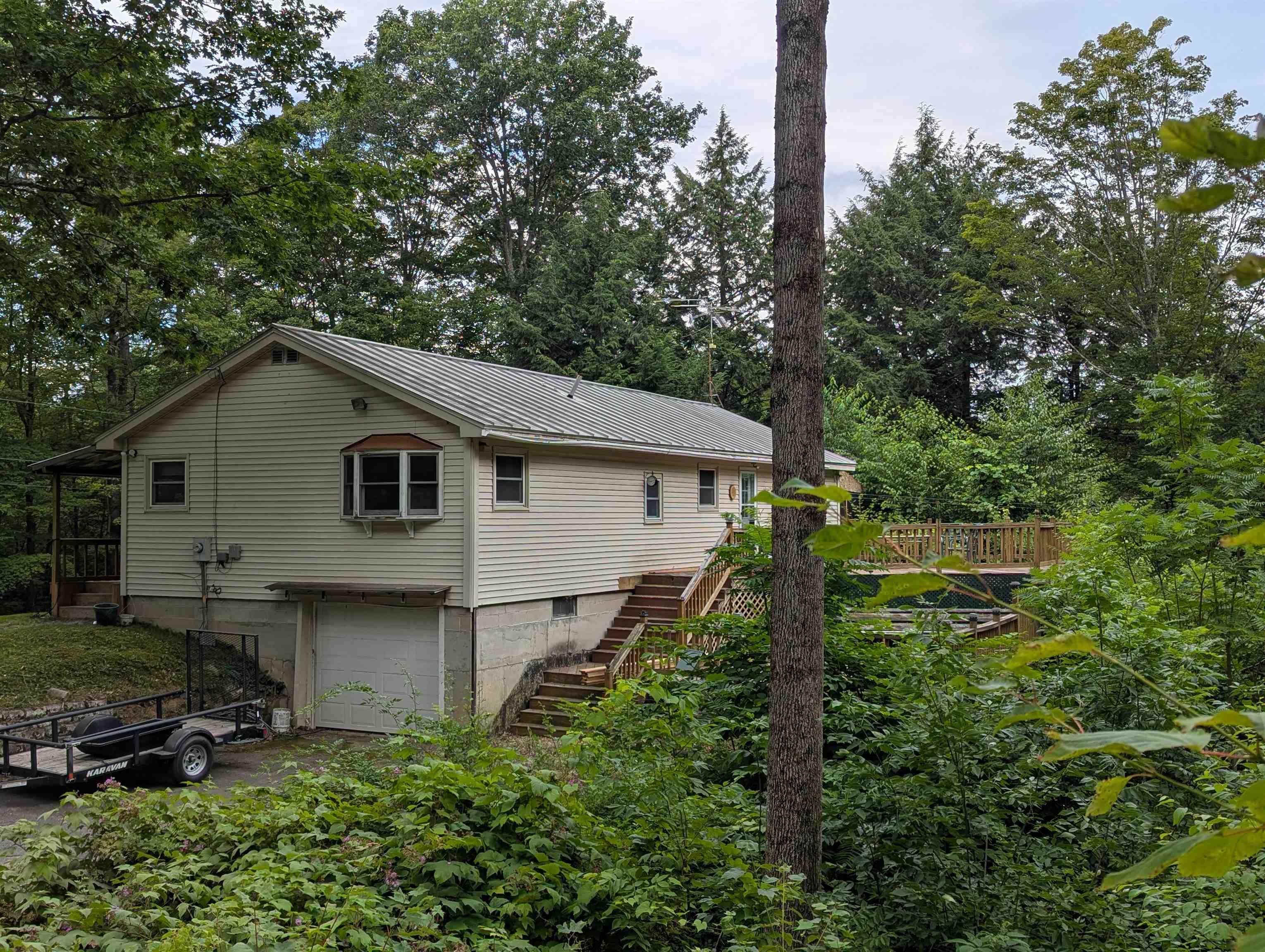 281 Connecticut Heights Road Charlestown, NH 03603 - Photo 3 of 24