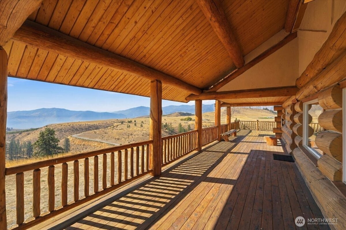 595 Chelan Trails Road Manson, WA 98831 - Photo 10 of 35 Gallery Image 10