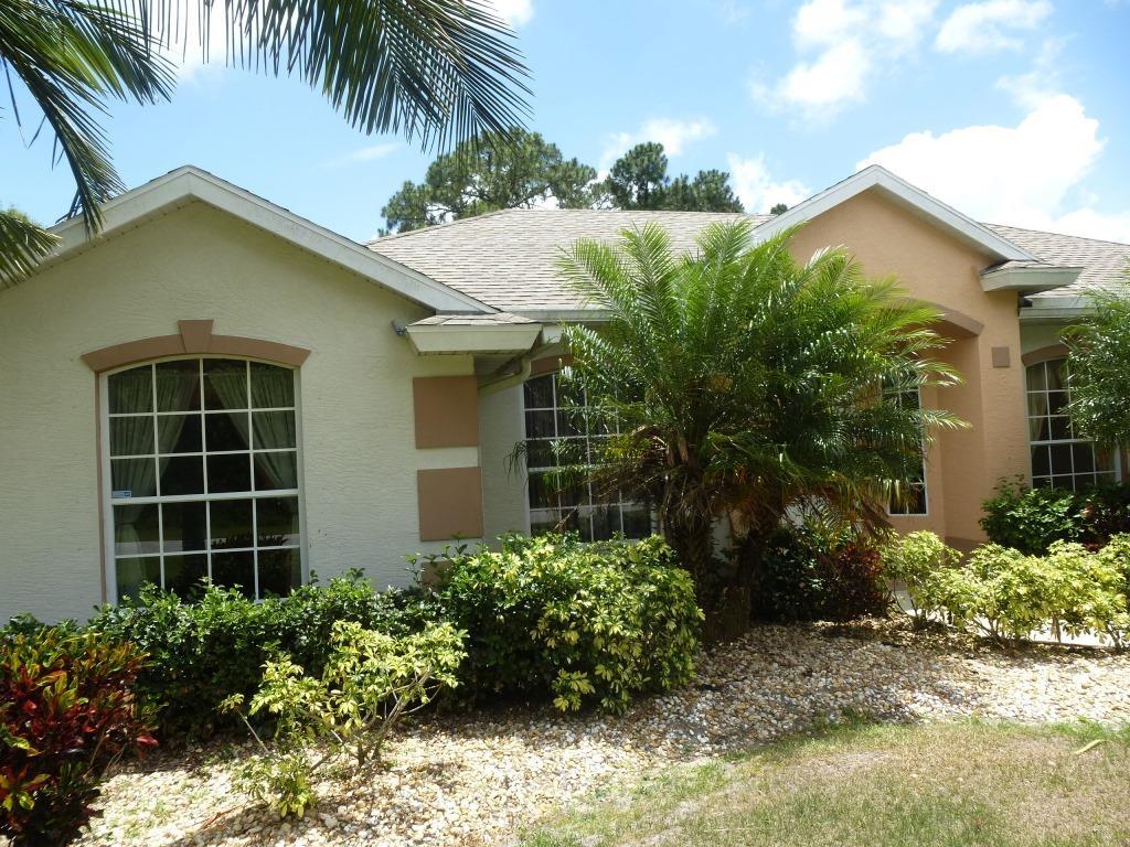 1362 Southwest Herald Road Port St. Lucie, FL 34953 - Photo 40 of 46 P1040764