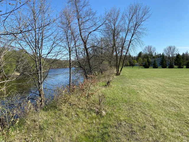 $46,900 | Tbd Oakland Park Road, Thief River Falls, MN 56701