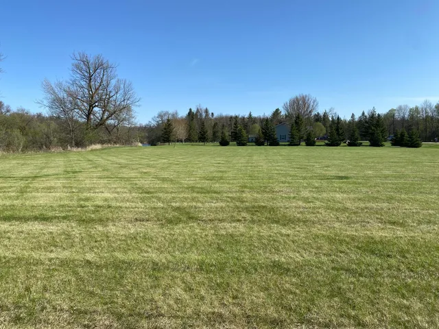 $46,900 | Tbd Oakland Park Road, Thief River Falls, MN 56701