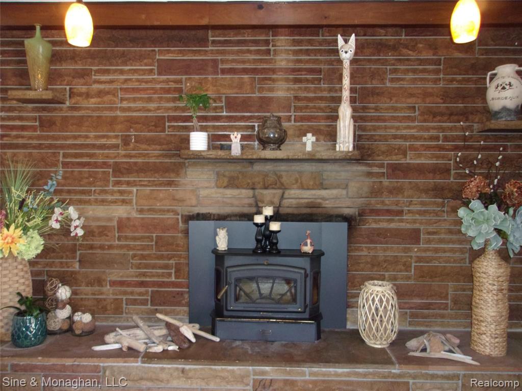 9324 Field Road Algonac, MI 48001 - Photo 24 of 40