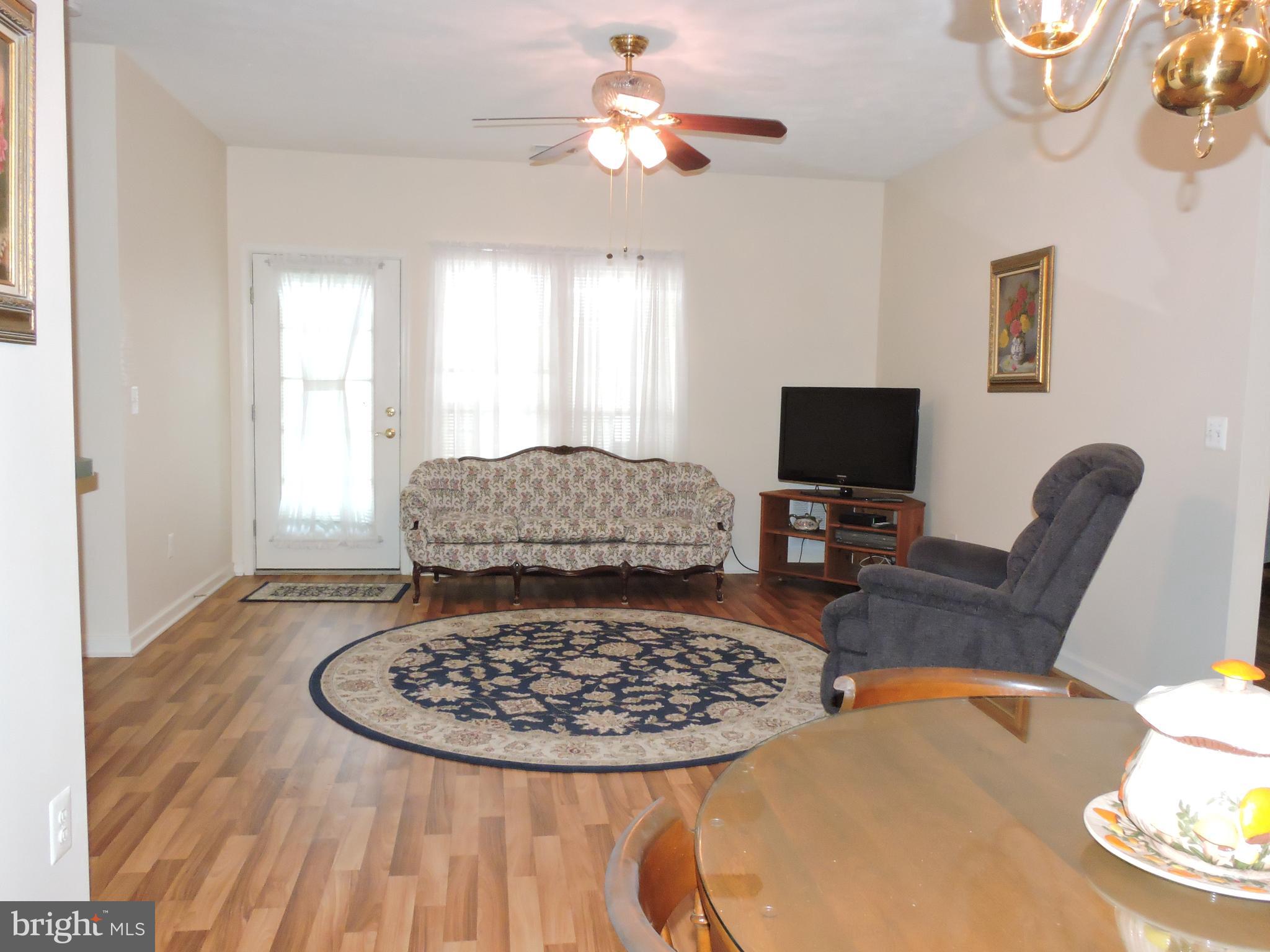 5254 Glenthorne Court Rosedale, MD 21237 - Photo 2 of 45