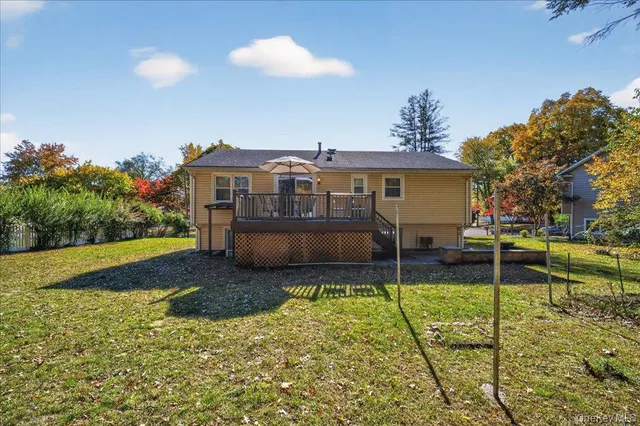 a house view with a garden space