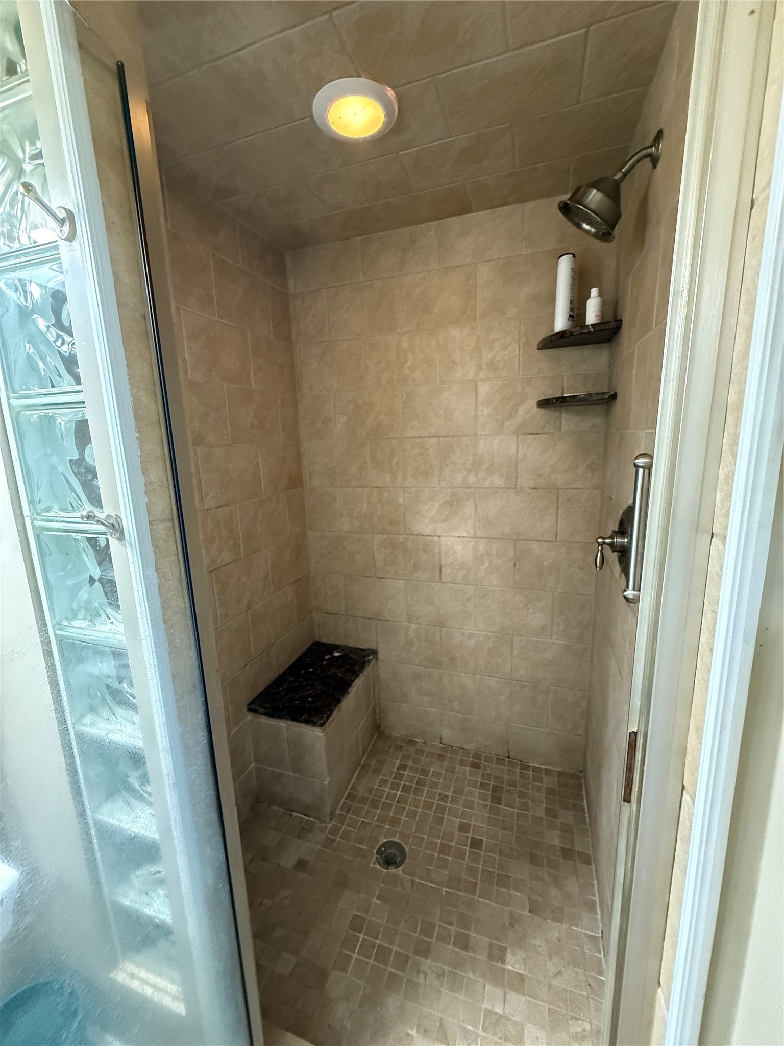 4416 Avenue R Galveston, TX 77550 - Photo 7 of 11 a bathroom with a shower