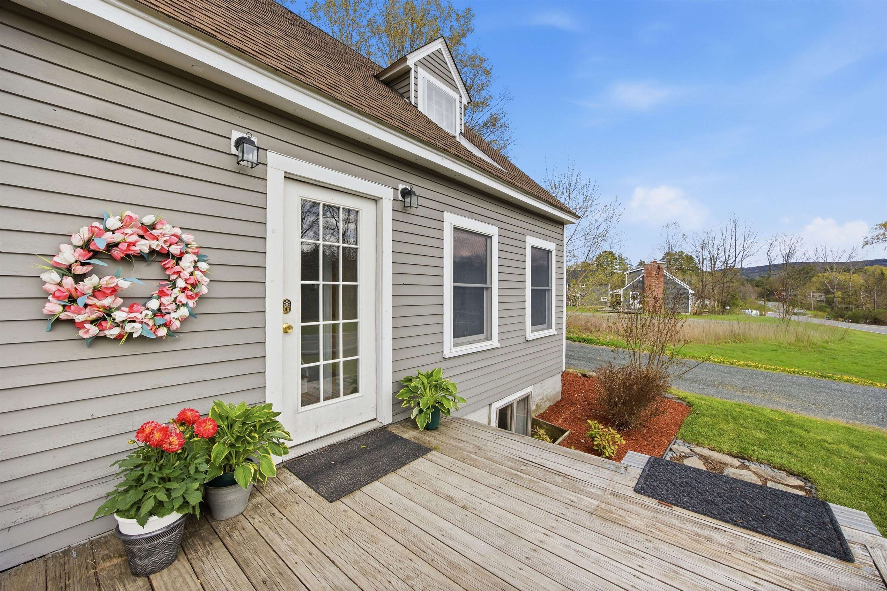 20 Greensboro Road Hanover, NH 03755 - Photo 2 of 60