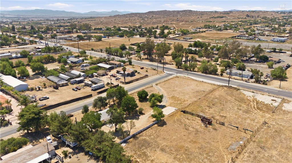 21820 Cajalco Road Perris, CA 92570 - Photo 39 of 42