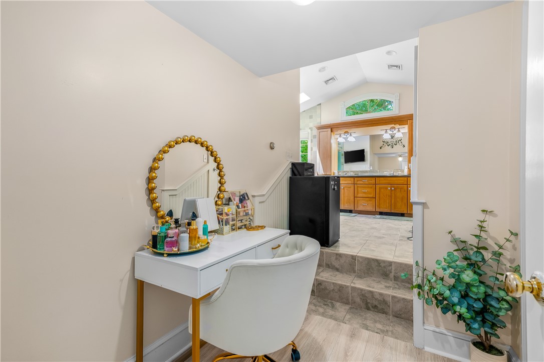 9 Pheasant Run Road North Smithfield, RI 02896 - Photo 27 of 32