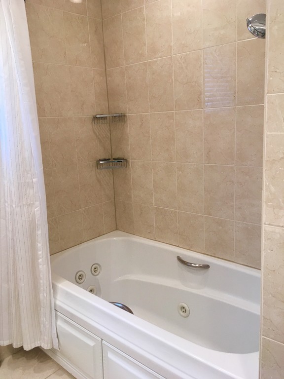 23 Donna Road Newton, MA 02459 - Photo 17 of 30