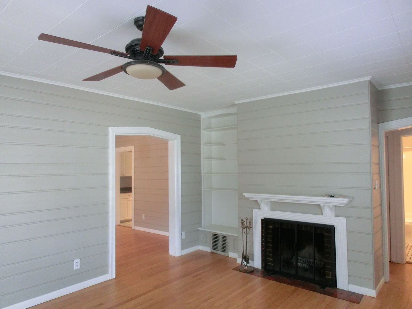 1732-1734 Jersey Ridge Road Davenport, IA 52803 - Photo 5 of 15