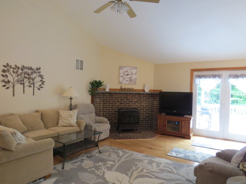 26 Sleepy Hollow Road Atkinson, NH 03811 - Photo 8 of 21 Gallery Image 8