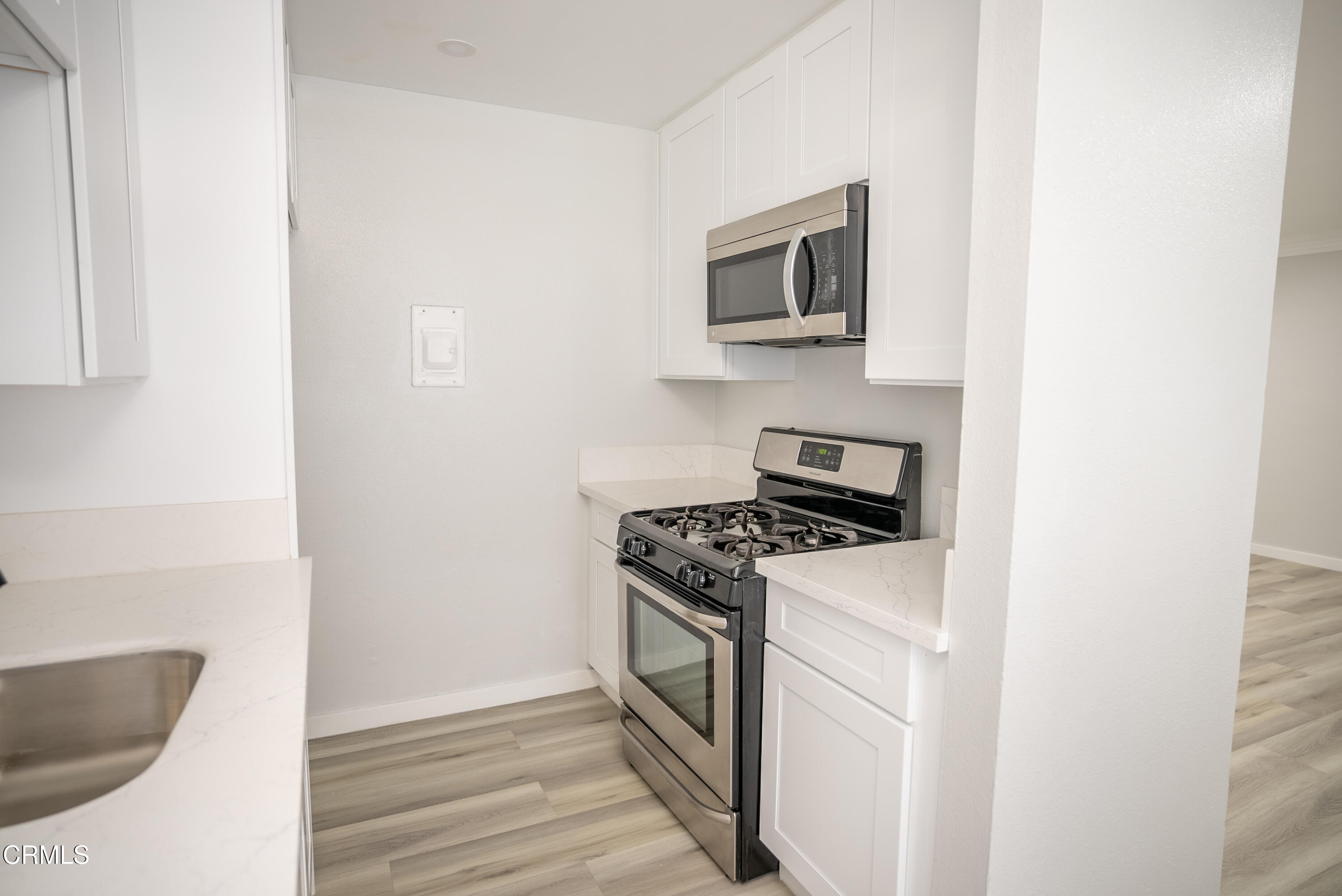 1925 Ginger Street, Unit 112 Oxnard, CA 93036 - Photo 8 of 30 DSC05767-HDR