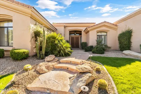 $1,850,000 | 8201 East Kalil Drive, Scottsdale, AZ 85260