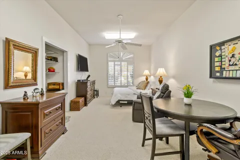 $1,850,000 | 8201 East Kalil Drive, Scottsdale, AZ 85260