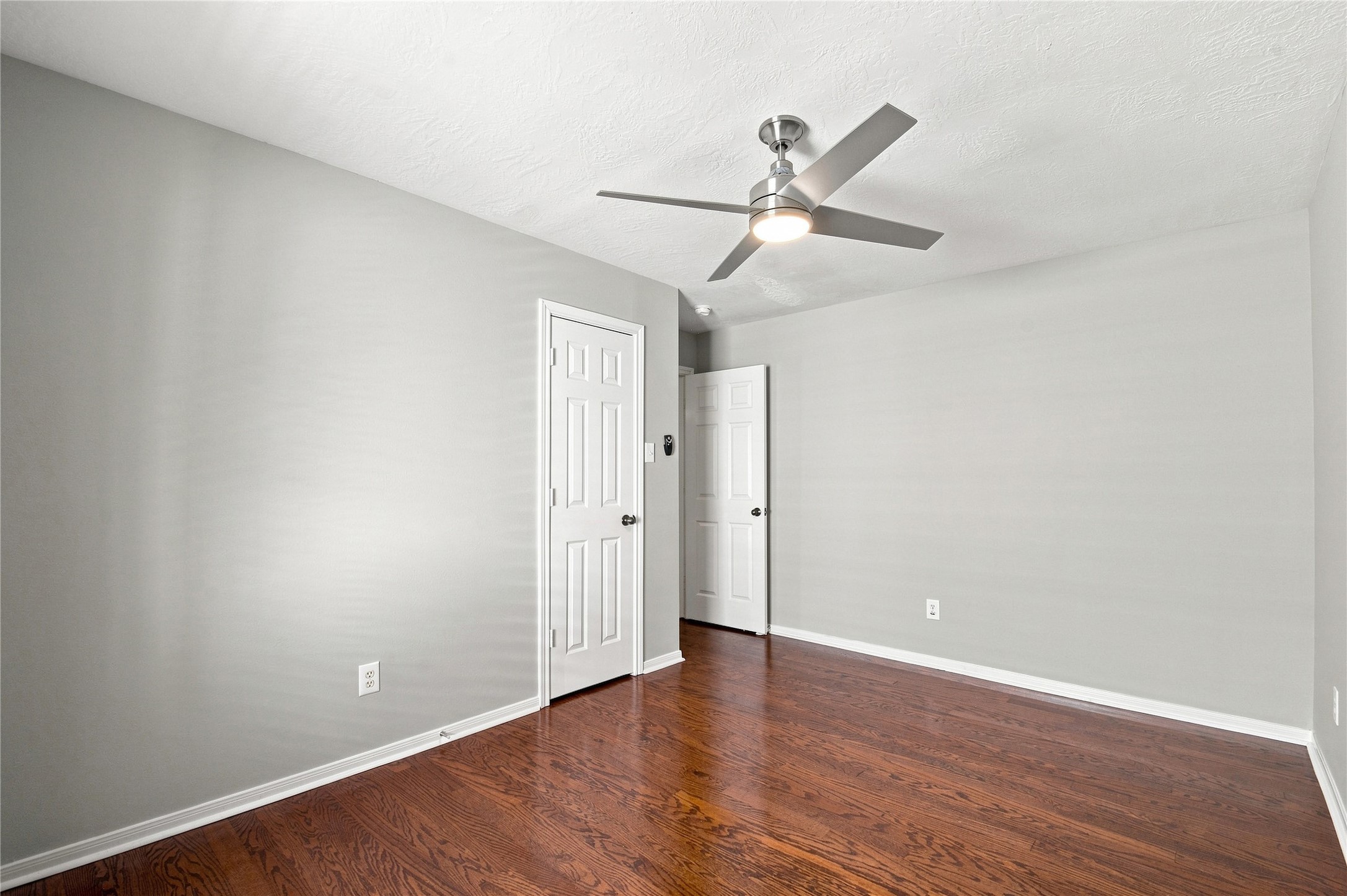 1421 Ruthven Street Houston, TX 77019 - Photo 21 of 36 Gallery Image 21
