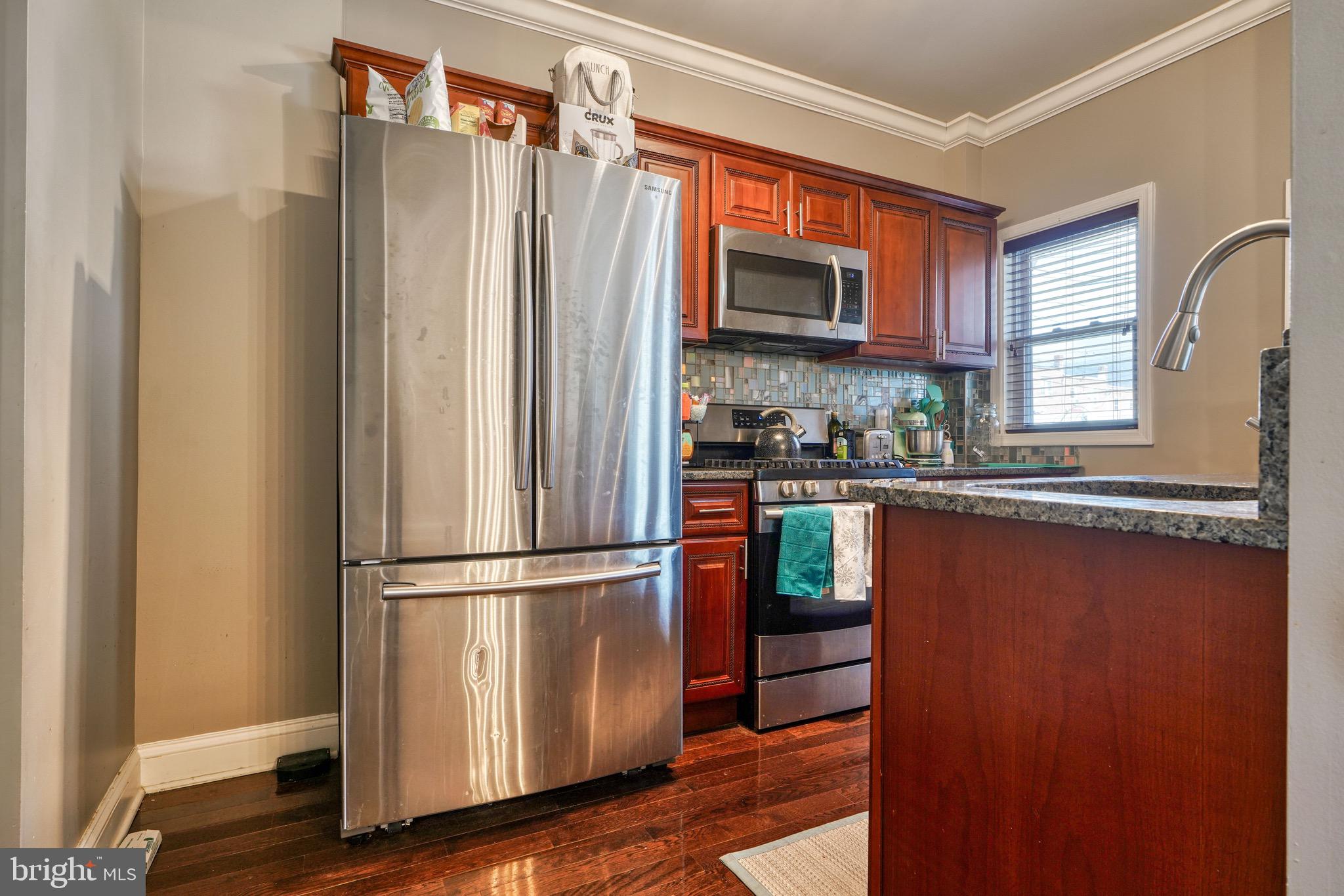 17 South Tremont Road Baltimore, MD 21229 - Photo 16 of 46 Gallery Image 16