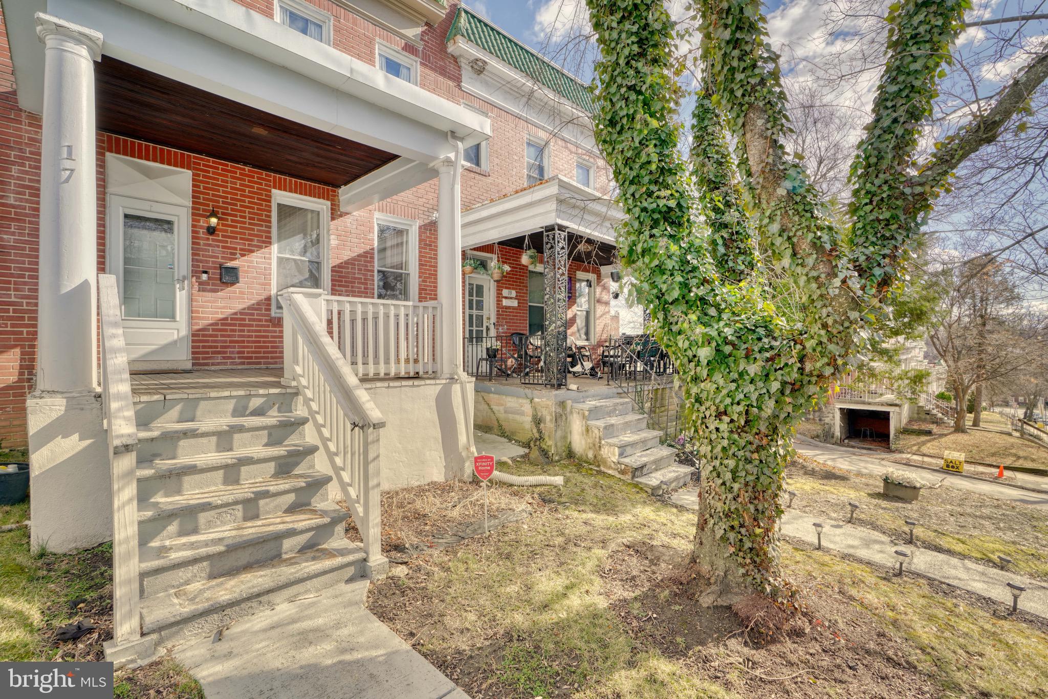 17 South Tremont Road Baltimore, MD 21229 - Photo 2 of 46 Gallery Image 2