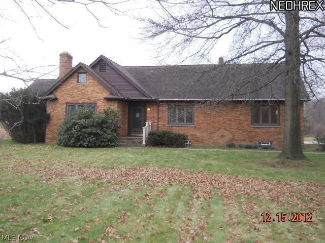 3050 Ridgewood Road Akron, OH 44333 - Photo 1 of 10