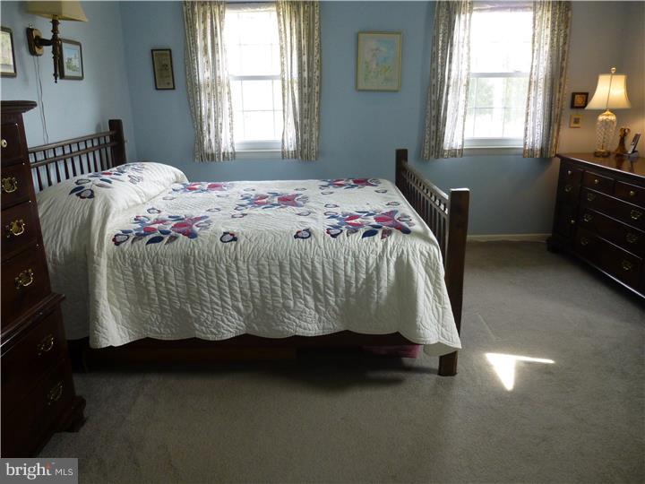 558 Lamplighter Road Horsham, PA 19044 - Photo 15 of 25 Master Bedroom