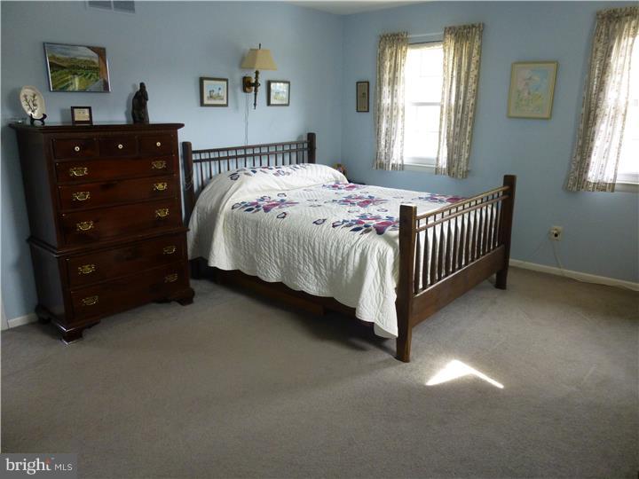 558 Lamplighter Road Horsham, PA 19044 - Photo 16 of 25 Master Bedroom