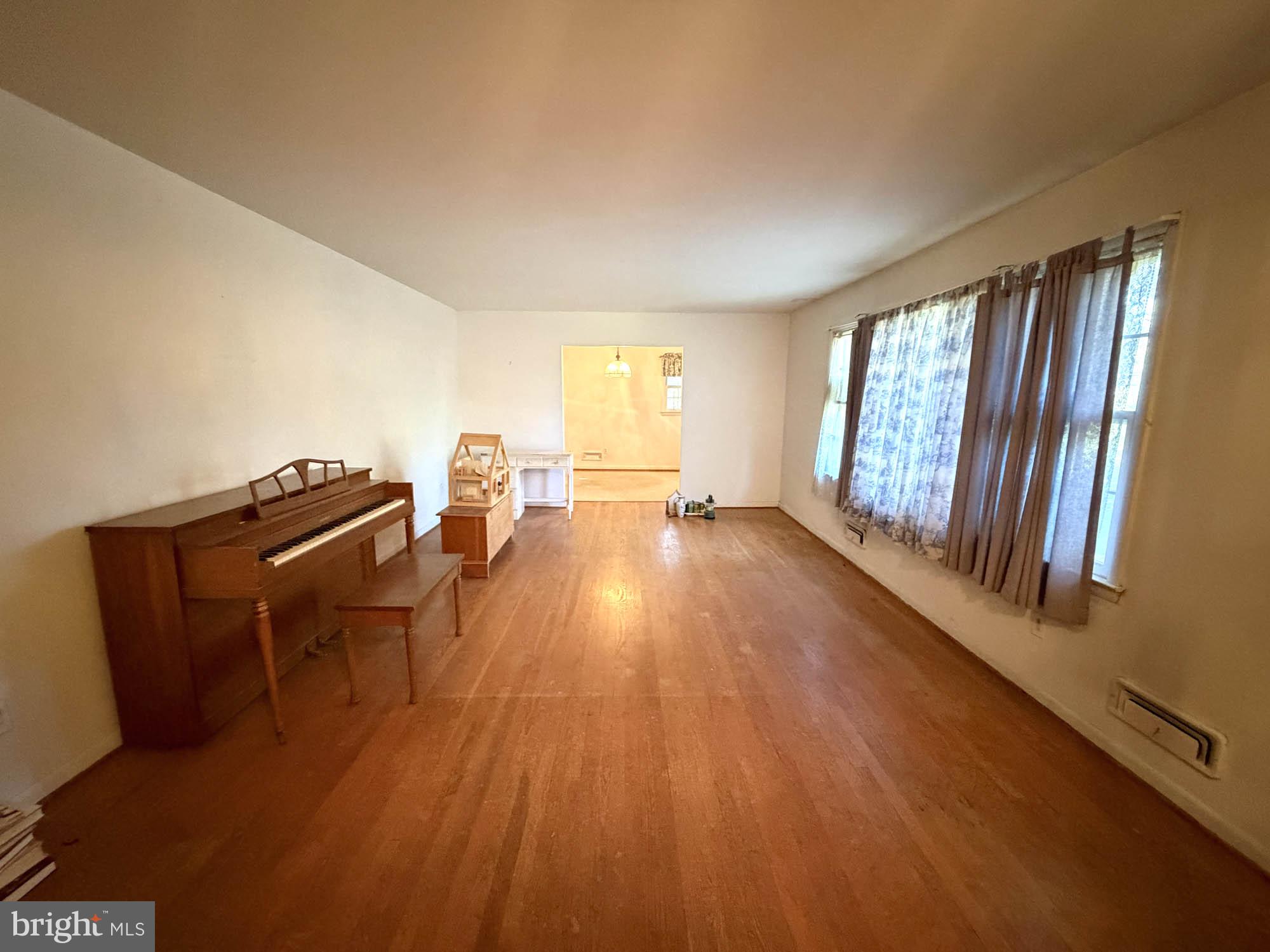 2313 Pot Spring Road Lutherville-Timonium, MD 21093 - Photo 3 of 17 Gallery Image 3