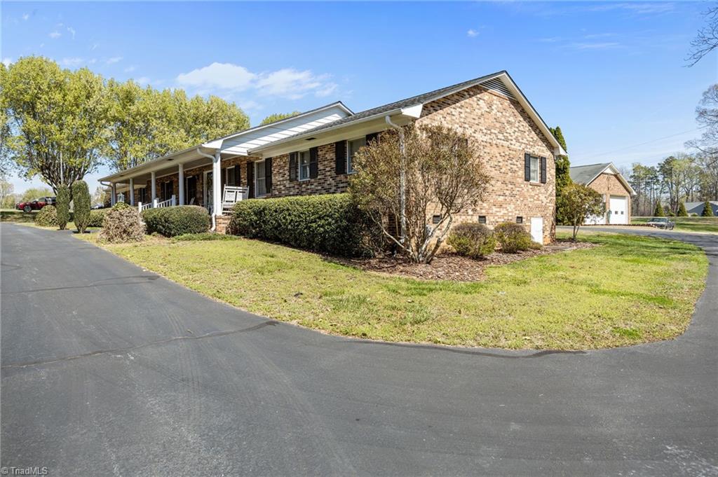 6262 Highway 109 High Point, NC 27265 - Photo 2 of 50