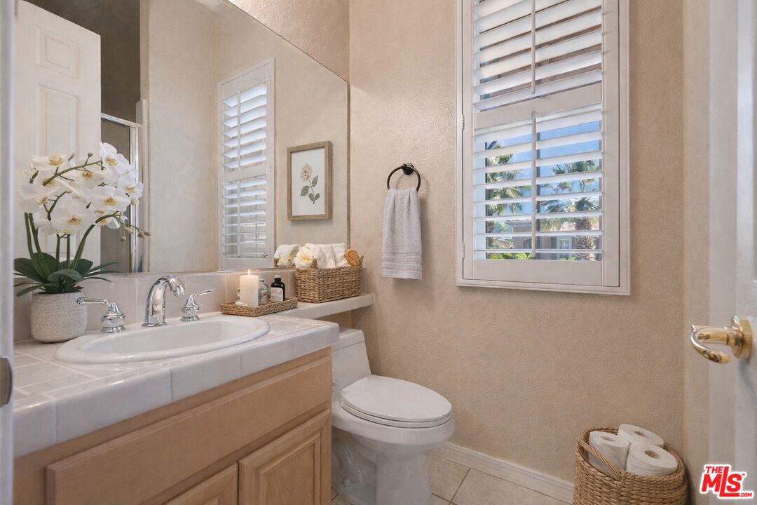 37 Shoreline Drive Rancho Mirage, CA 92270 - Photo 23 of 33