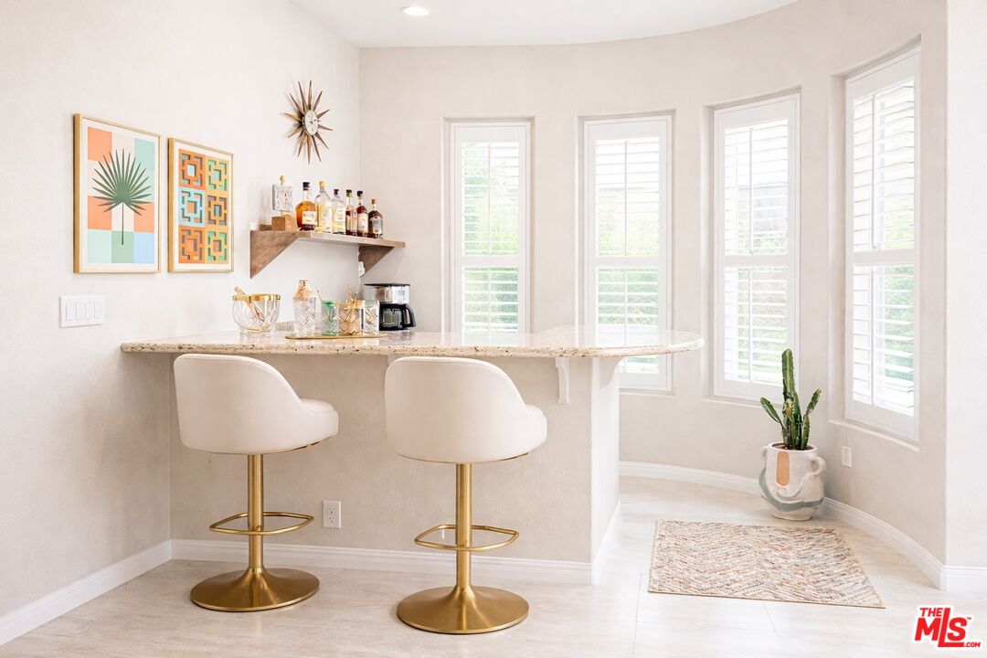 37 Shoreline Drive Rancho Mirage, CA 92270 - Photo 7 of 33