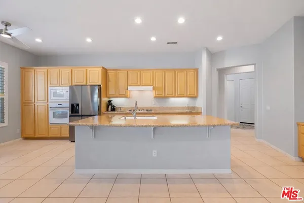 $4,500 | 37 Shoreline Drive, Rancho Mirage, CA 92270
