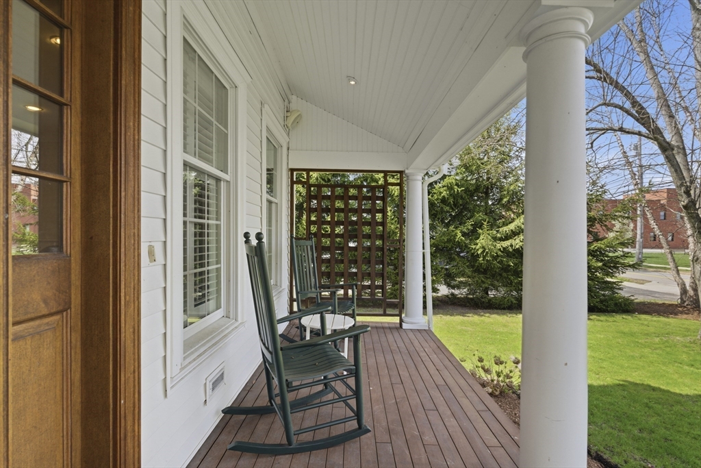 41 Stone Street, Unit 41 Walpole, MA 02081 - Photo 2 of 23