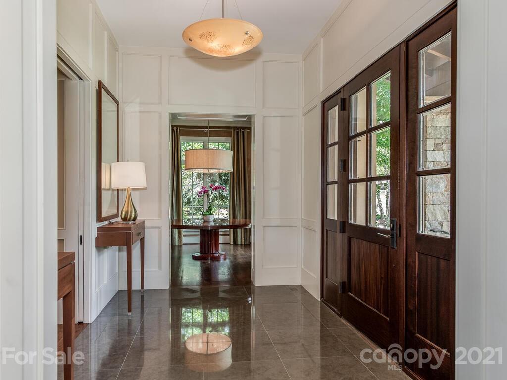 8424 Eagle Glen Charlotte, NC 28210 - Photo 8 of 48 a view of a interior of the house