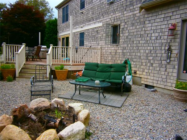 4 Old Schoolhouse Road Rochester, MA 02770 - Photo 25 of 25