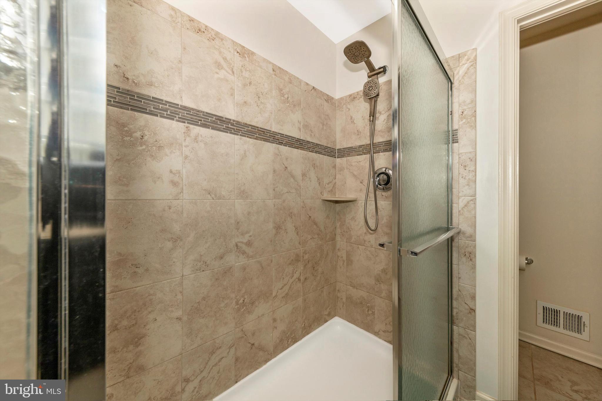 8473 Randell Ridge Road Frederick, MD 21704 - Photo 23 of 48 Primary Suite Full Bath