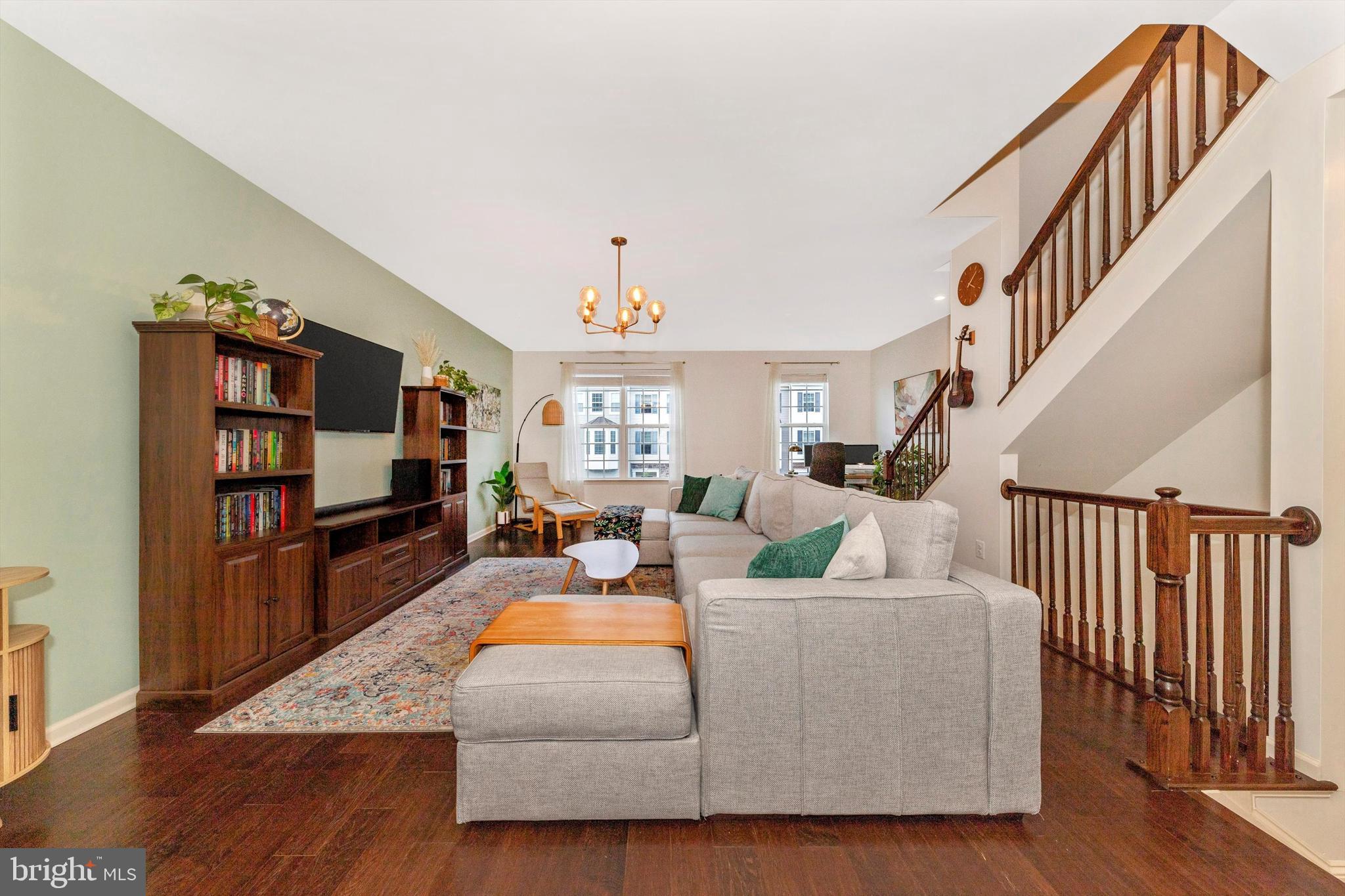 8473 Randell Ridge Road Frederick, MD 21704 - Photo 6 of 48 Main Level Living Room