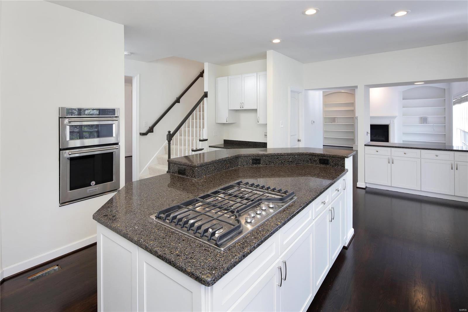 801 North Spoede Road St. Louis, MO 63141 - Photo 13 of 31 Gallery Image 13