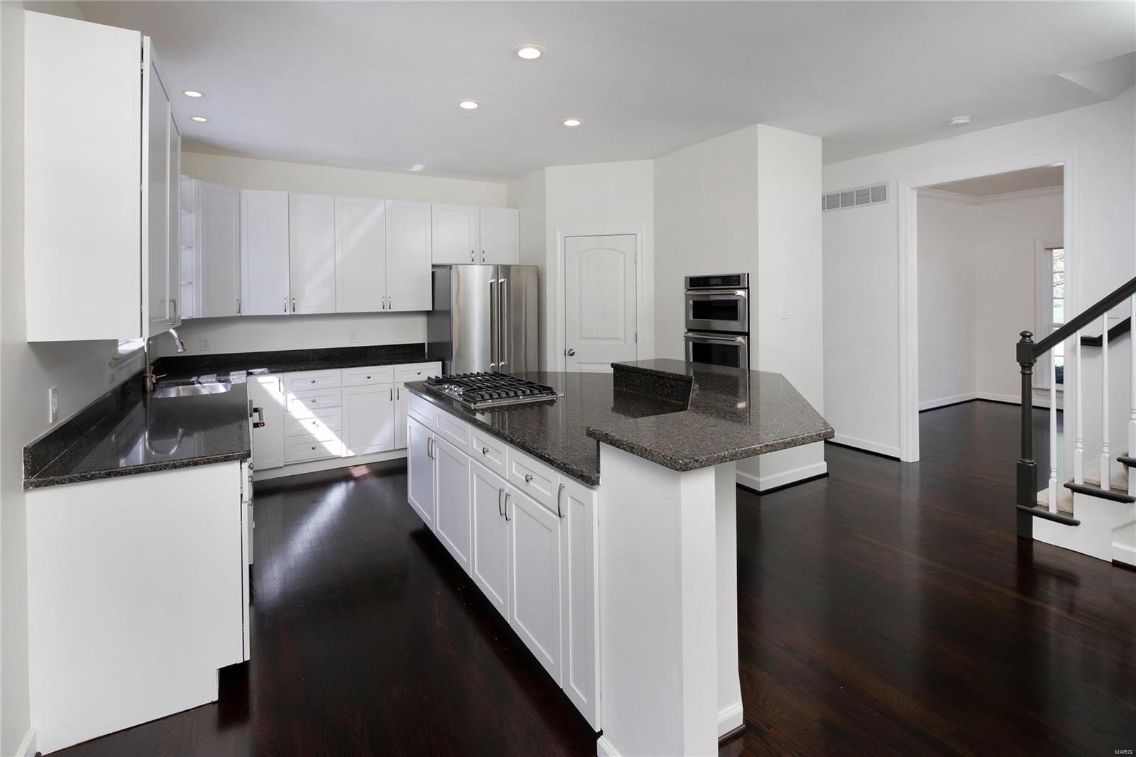 801 North Spoede Road St. Louis, MO 63141 - Photo 14 of 31 Gallery Image 14
