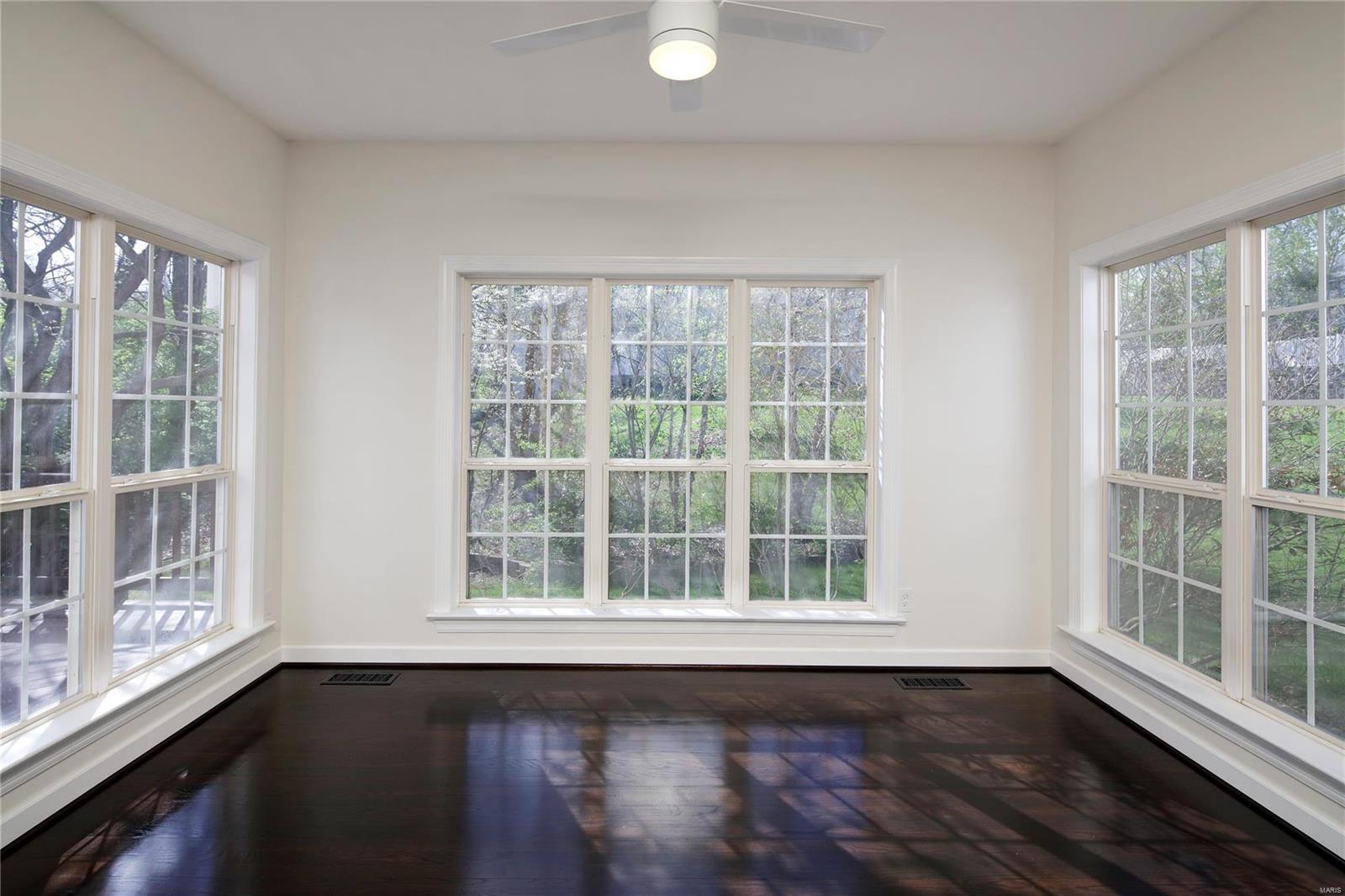 801 North Spoede Road St. Louis, MO 63141 - Photo 16 of 31 Gallery Image 16