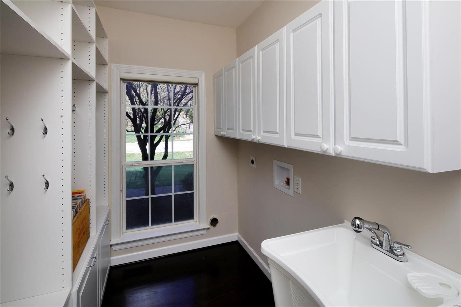 801 North Spoede Road St. Louis, MO 63141 - Photo 17 of 31 Gallery Image 17
