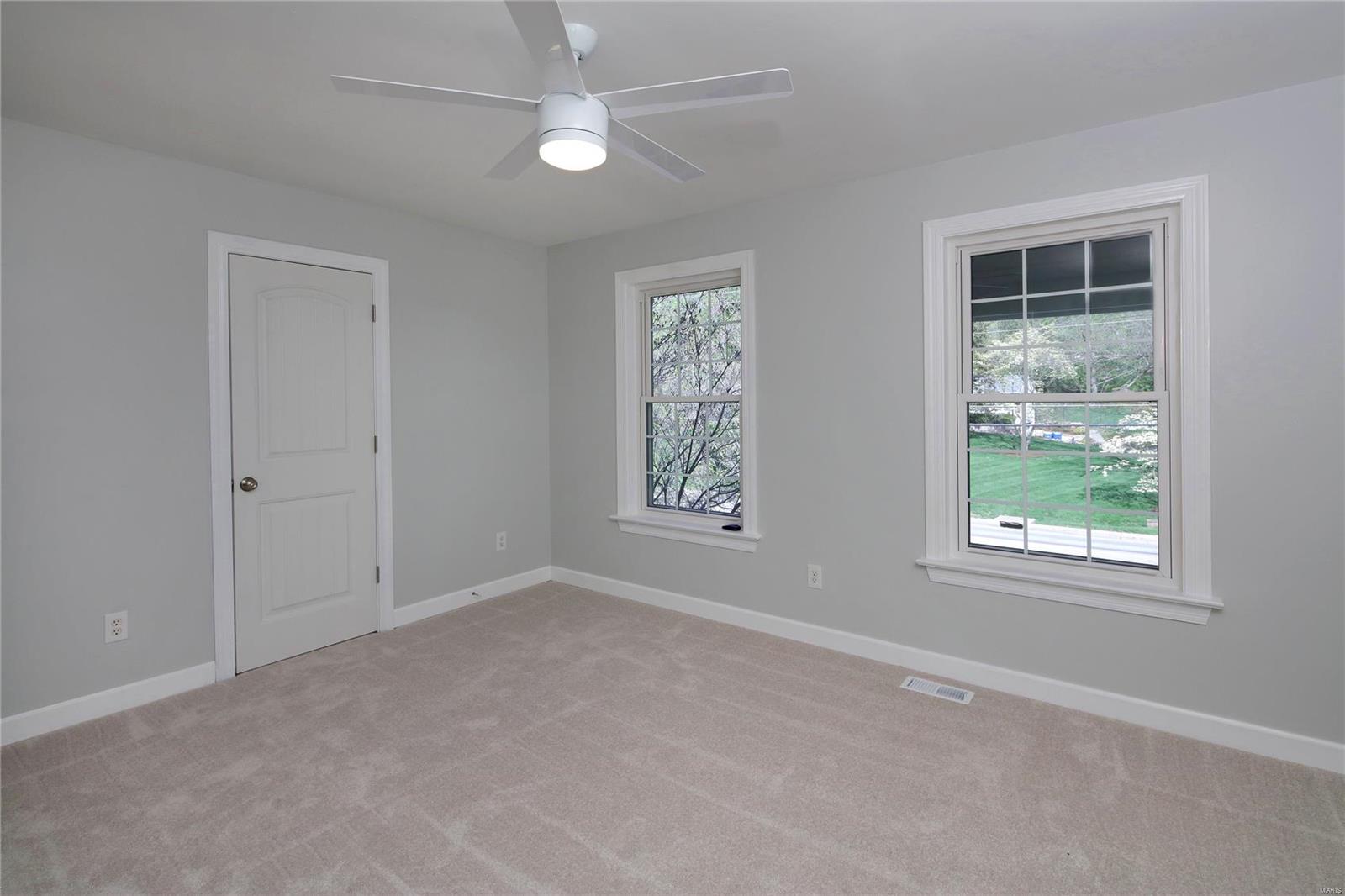 801 North Spoede Road St. Louis, MO 63141 - Photo 21 of 31 Gallery Image 21