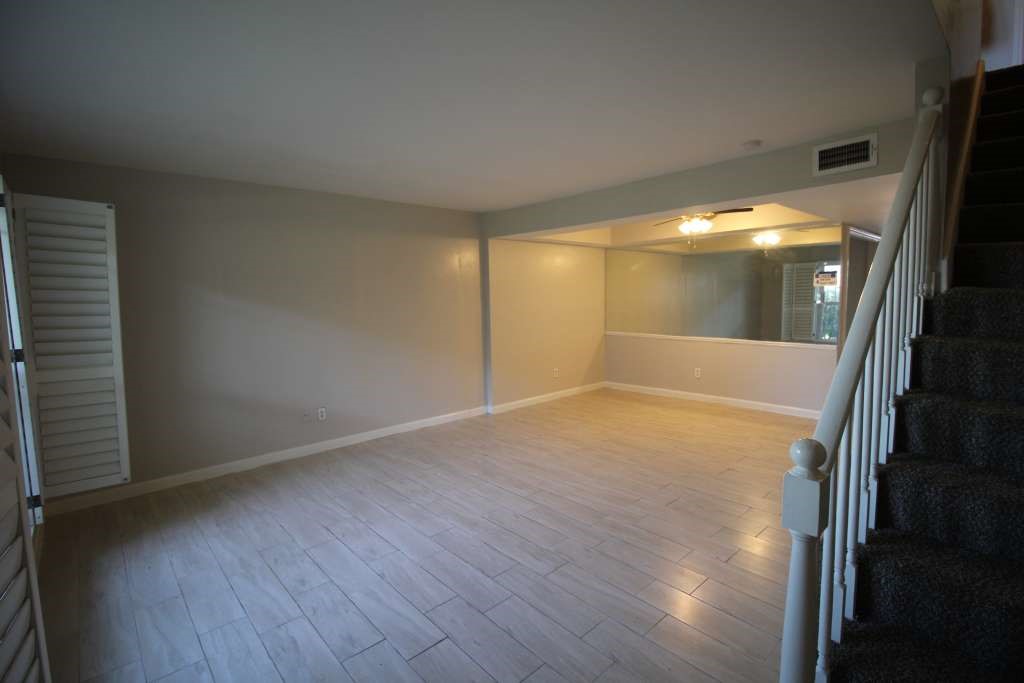 6601 Wanda Lane Houston, TX 77074 - Photo 4 of 11