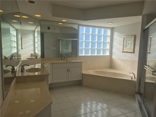 $850,000 | 2900 North Highway A1a, Unit 4D, Fort Pierce, FL 34949