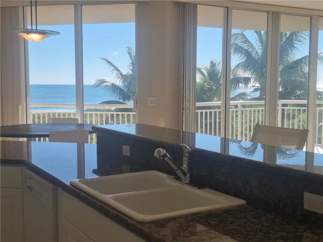 $850,000 | 2900 North Highway A1a, Unit 4D, Fort Pierce, FL 34949