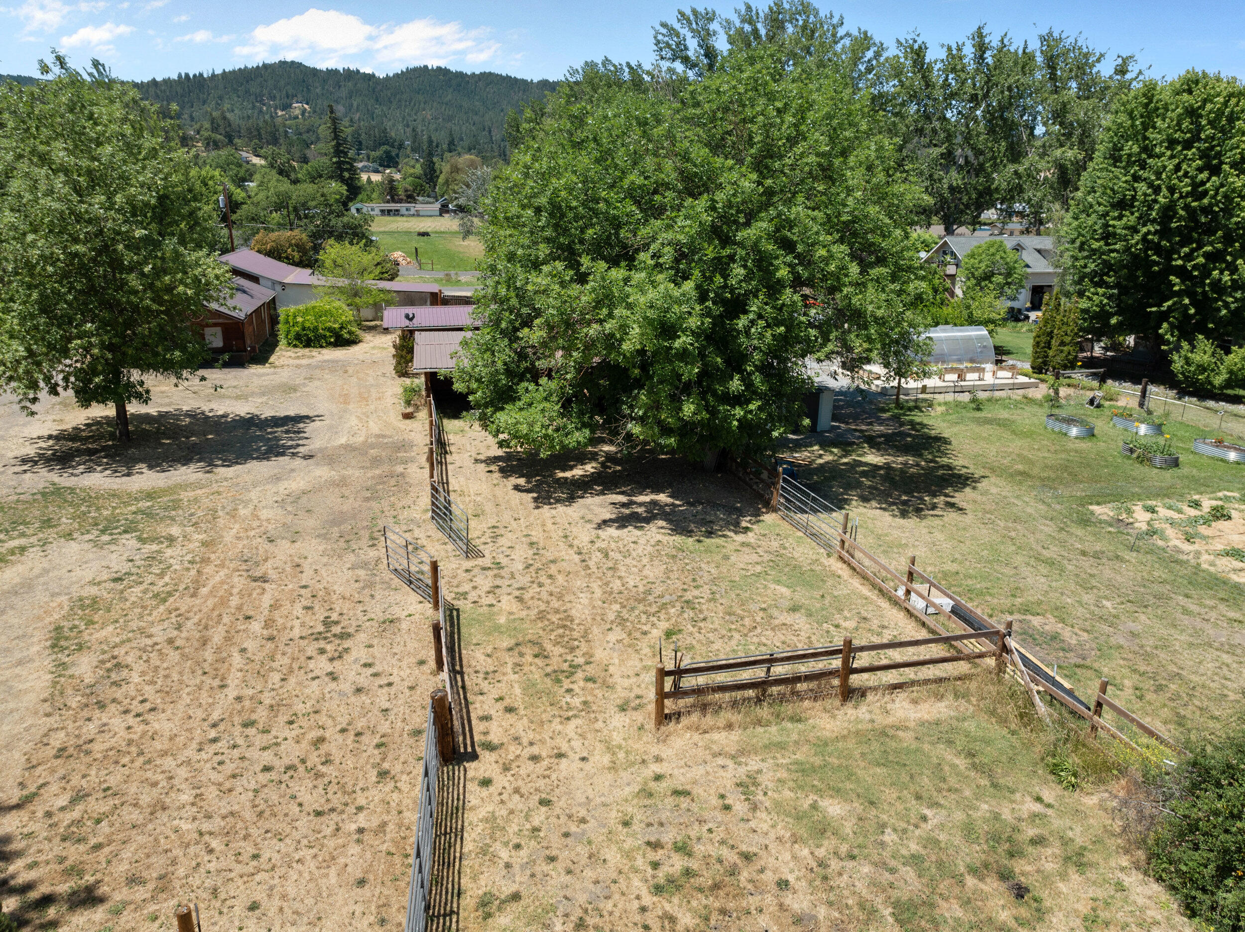 2958 Freeland Road Central Point, OR 97502 - Photo 78 of 84 2958 freeland rd, central point-dr-09
