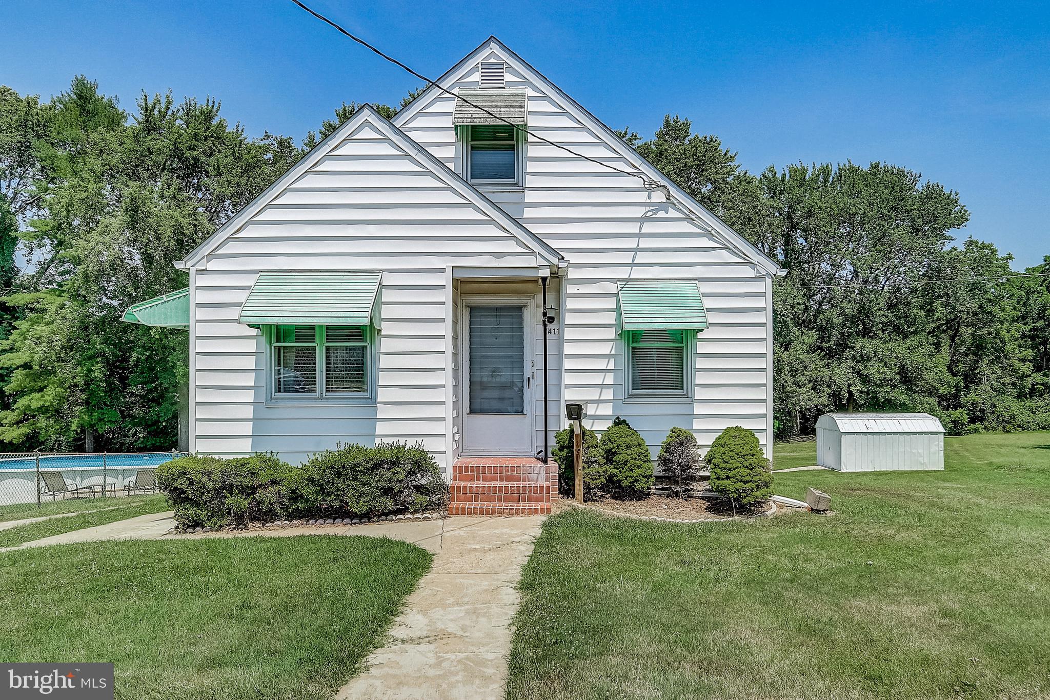 2411 Meadow Road Baltimore, MD 21222 - Photo 1 of 40