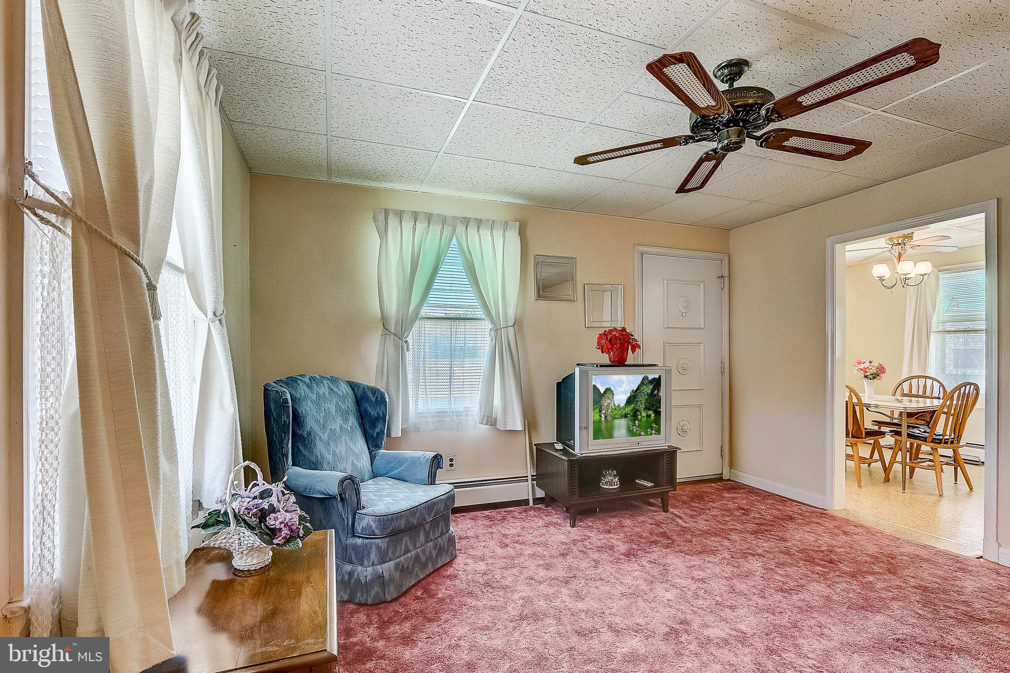 2411 Meadow Road Baltimore, MD 21222 - Photo 7 of 40