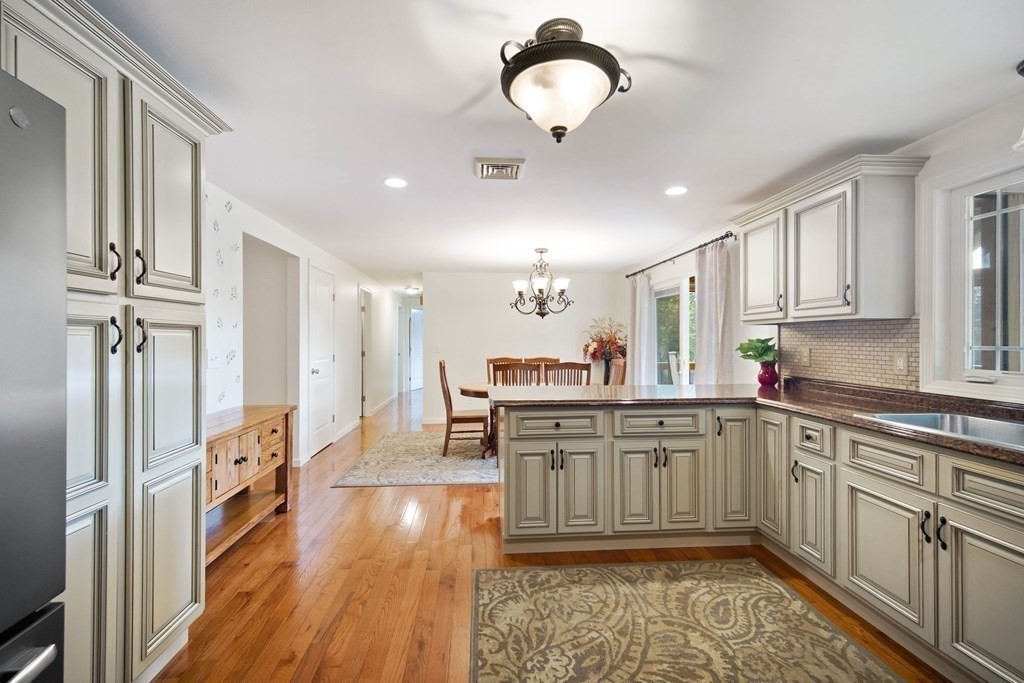 92 Russellville Road Southampton, MA 01073 - Photo 13 of 42