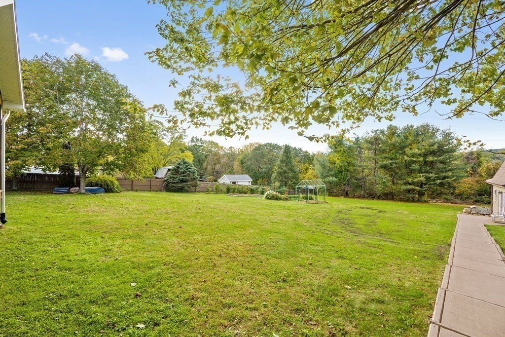 92 Russellville Road Southampton, MA 01073 - Photo 34 of 42