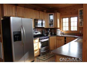 67 Laurel Lane Road Marion, NC 28752 - Photo 8 of 17 Gallery Image 8