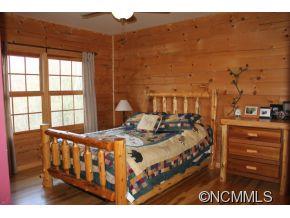 67 Laurel Lane Road Marion, NC 28752 - Photo 10 of 17 Gallery Image 10