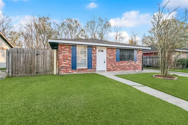 $1,600 | 332 Homewood Place, Reserve, LA 70084